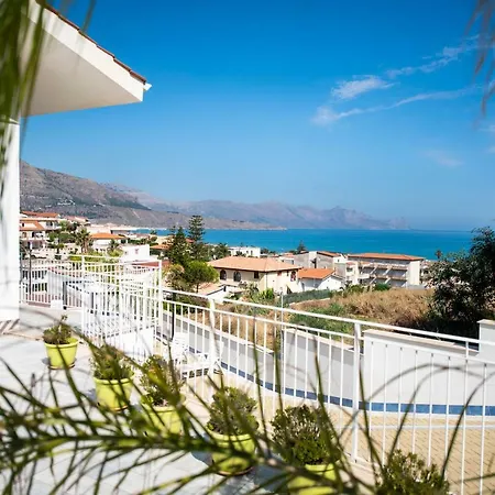 Apartment Trinacria